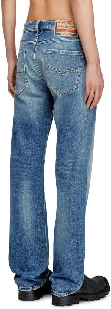 Diesel 1985 Larkee Regular Jeans - Image 2